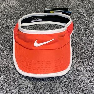 Nike visor